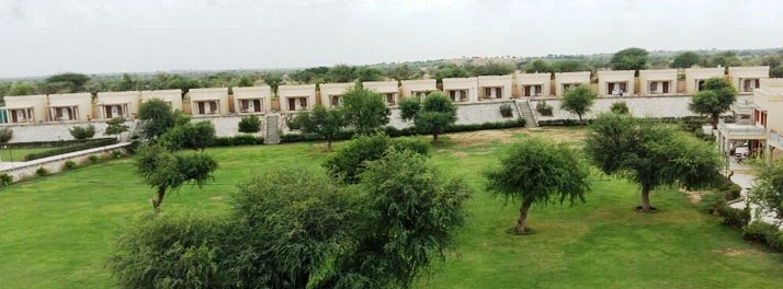 Hotel Desert N Dunes - Mandawa 01.jpg